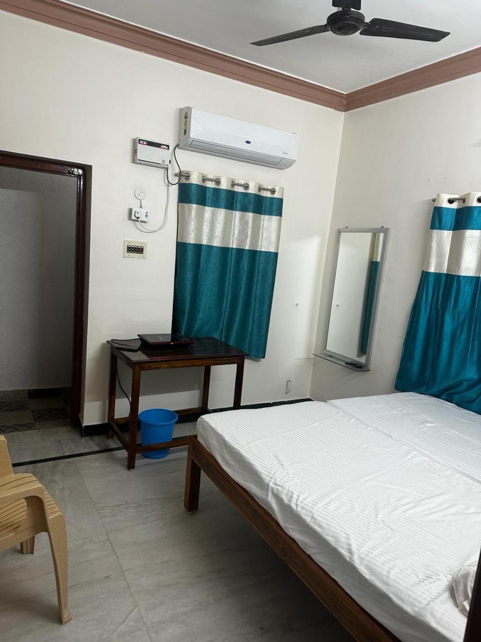 Temple View Home Stay Tiruvannāmalai Eksteriør billede