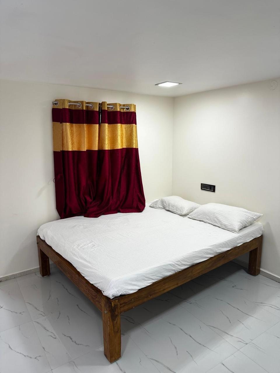 Temple View Home Stay Tiruvannāmalai Eksteriør billede