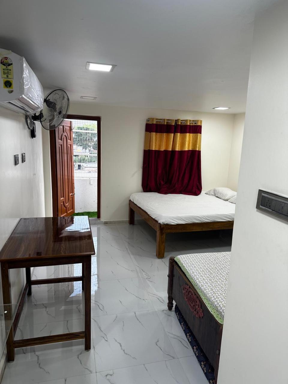 Temple View Home Stay Tiruvannāmalai Eksteriør billede
