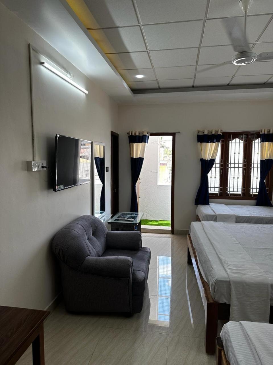 Temple View Home Stay Tiruvannāmalai Eksteriør billede