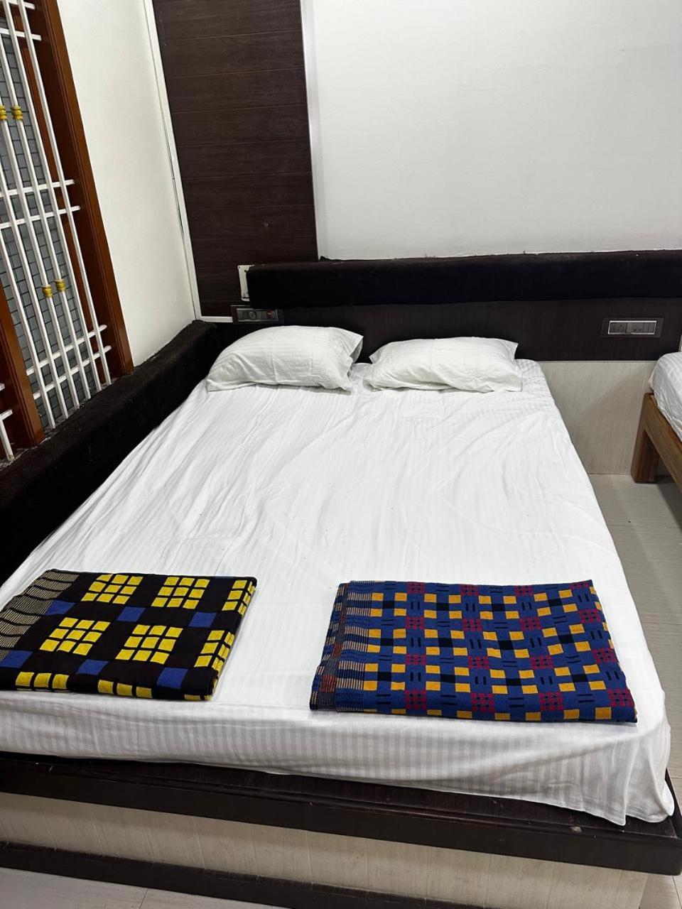 Temple View Home Stay Tiruvannāmalai Eksteriør billede