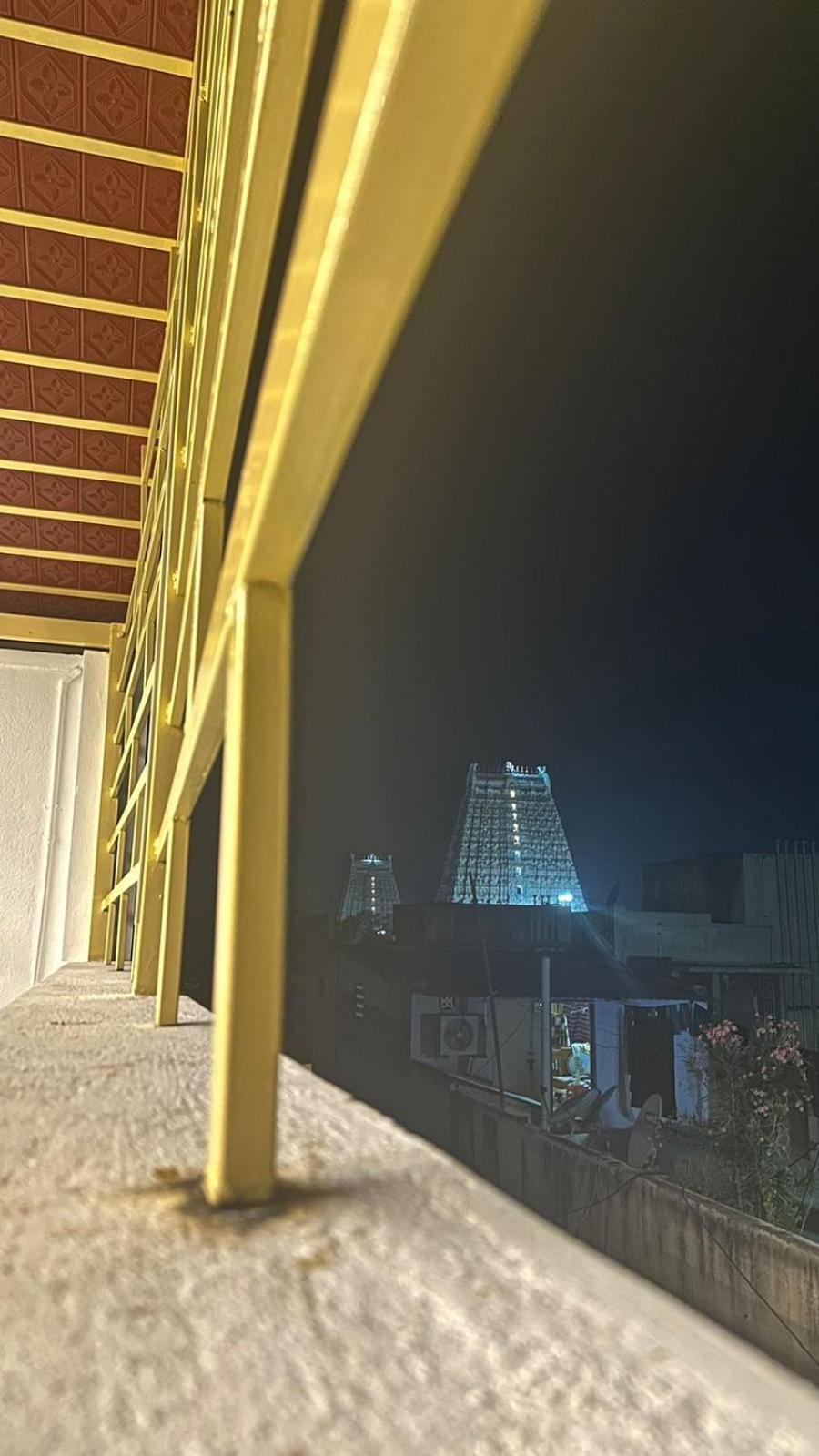 Temple View Home Stay Tiruvannāmalai Eksteriør billede